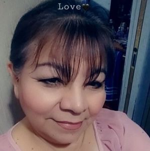 Meet your Posher, Juany